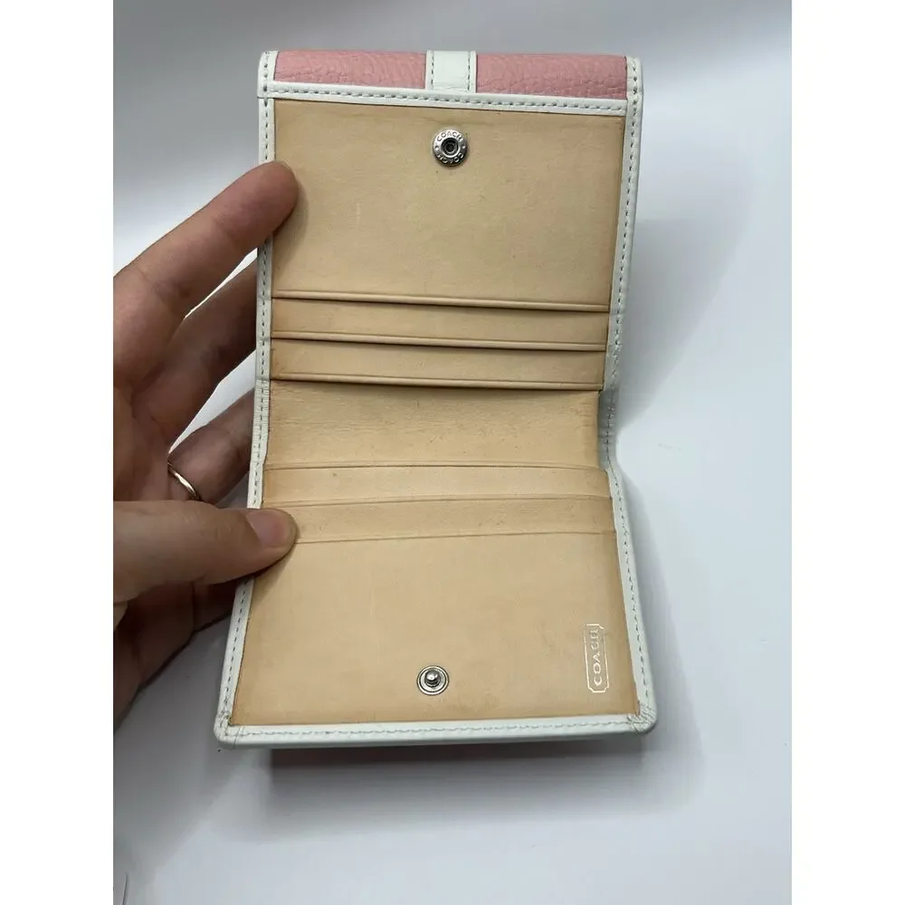 Coach Pink and White leather Buckle Charm Soho mini Bifold Wallet Y2k Deadstock